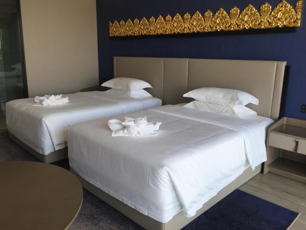 Tian Yi International Hotel 天艺国际酒店 Phnom Penh Extérieur photo