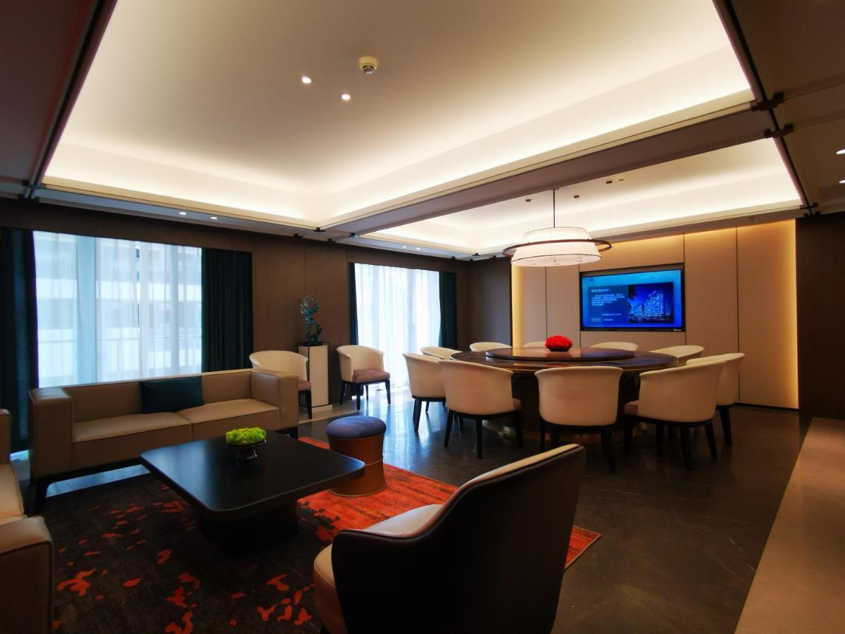 Tian Yi International Hotel 天艺国际酒店 Phnom Penh Extérieur photo