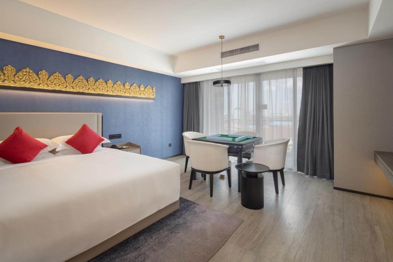 Tian Yi International Hotel 天艺国际酒店 Phnom Penh Extérieur photo