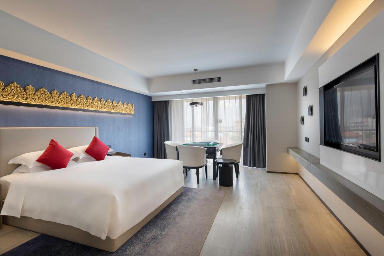 Tian Yi International Hotel 天艺国际酒店 Phnom Penh Extérieur photo