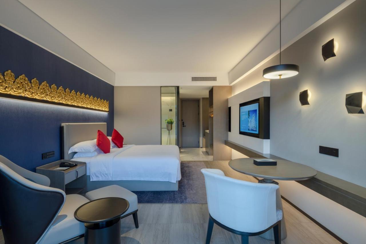 Tian Yi International Hotel 天艺国际酒店 Phnom Penh Extérieur photo